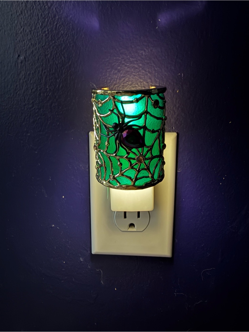 Bath & Body Works Green Stained Glass Spiderweb Nightlight